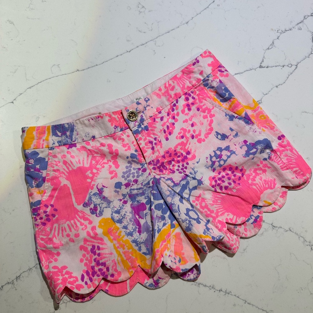 Lilly Pulitzer Scalloped Shorts